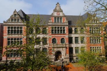 Alles nur Fassade, Humboldtschule, Foto Hans Asbeck 2024